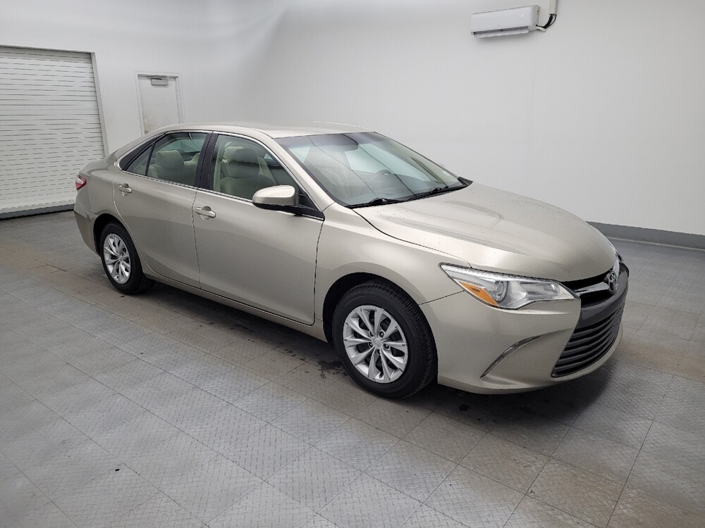 2017 Toyota Camry in Columbus, OH 43231 - 18090306 11