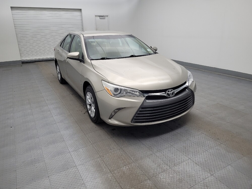 2017 Toyota Camry in Columbus, OH 43231 - 18090306 13