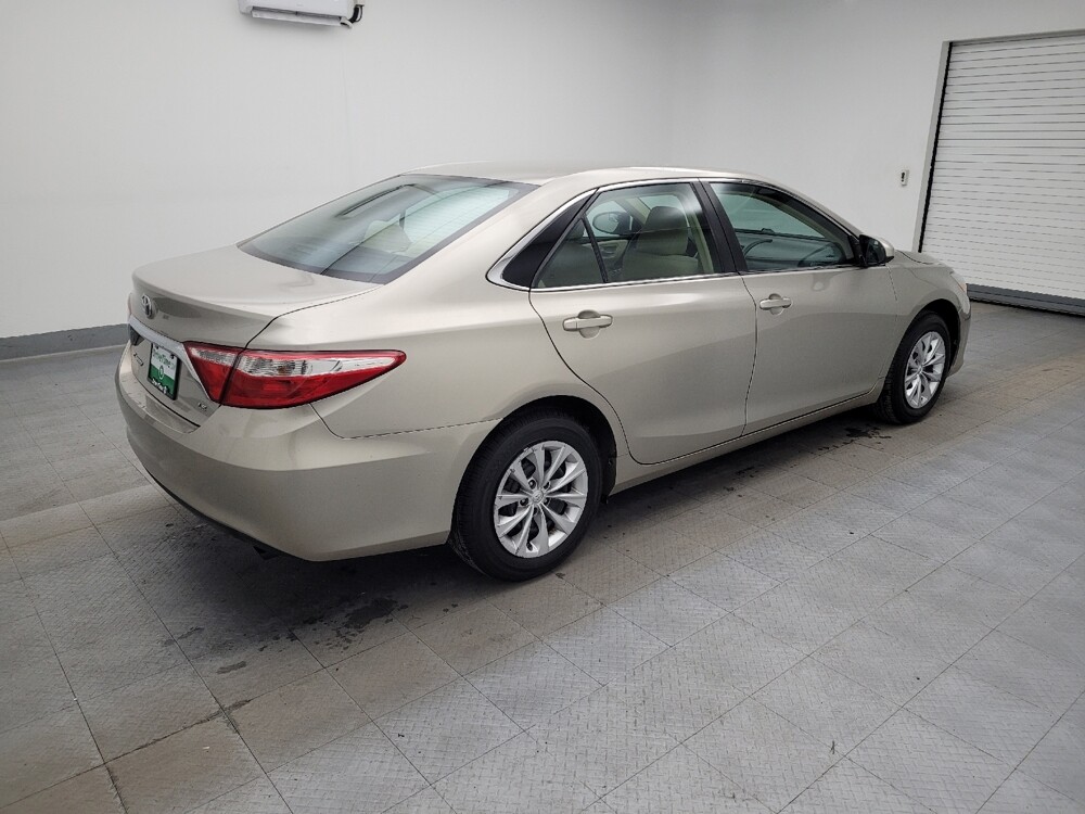 2017 Toyota Camry in Columbus, OH 43231 - 18090306 10