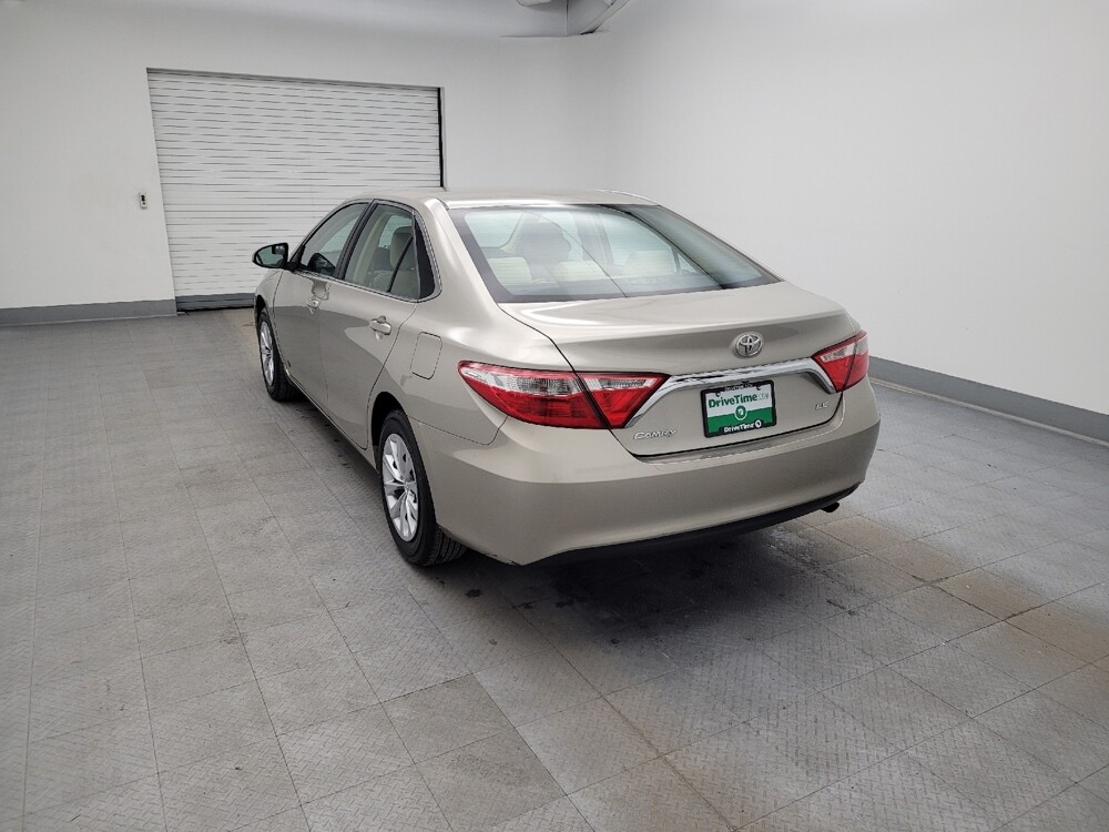 2017 Toyota Camry in Columbus, OH 43231 - 18090306 5