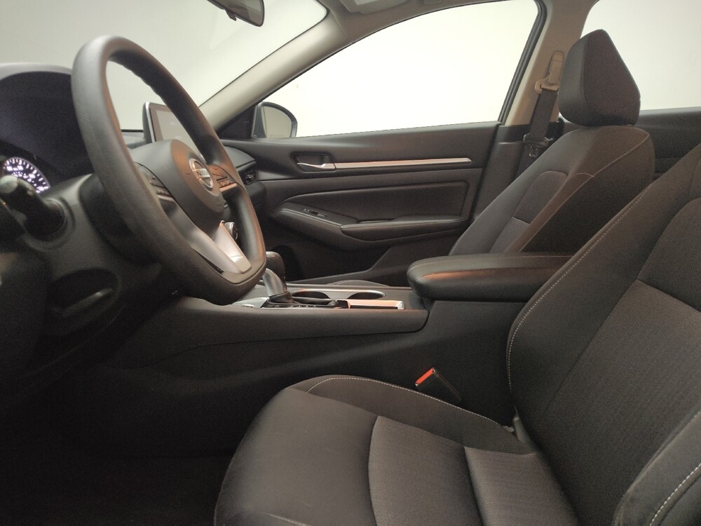 2022 Nissan Altima in Eastpointe, MI 48021 - 18090310 17