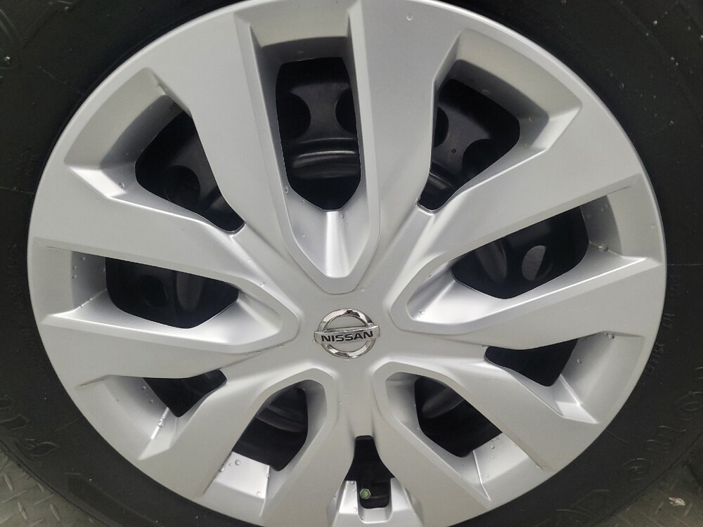 2018 Nissan Rogue in Stone Mountain, GA 30083 - 18090315 31