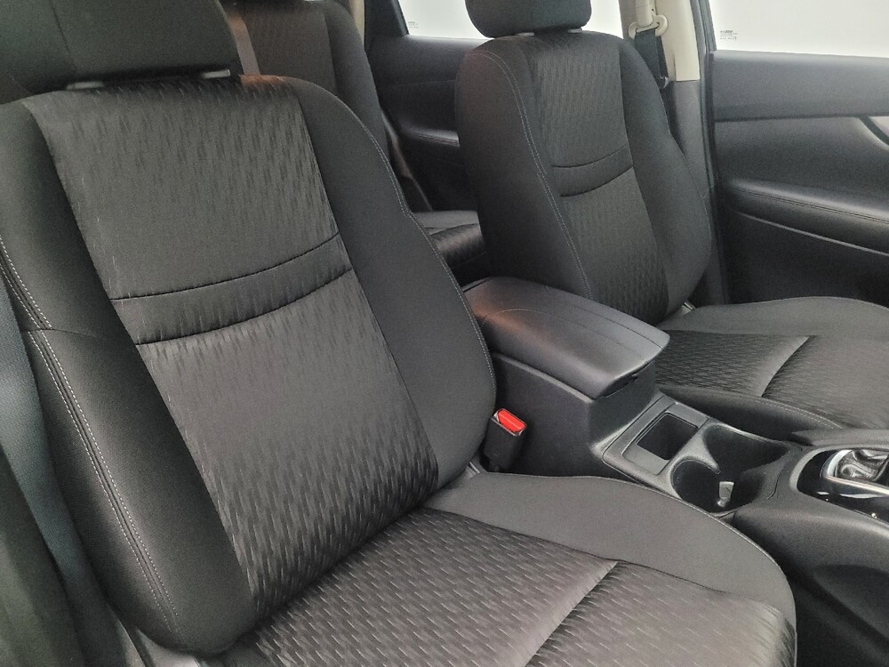 2018 Nissan Rogue in Stone Mountain, GA 30083 - 18090315 21