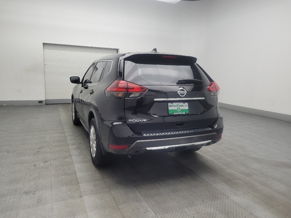 2018 Nissan Rogue in Stone Mountain, GA 30083 - 18090315 5