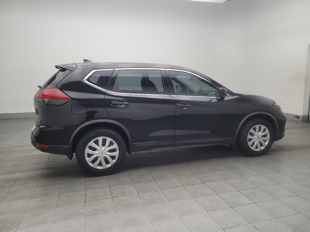 2018 Nissan Rogue in Stone Mountain, GA 30083 - 18090315 10