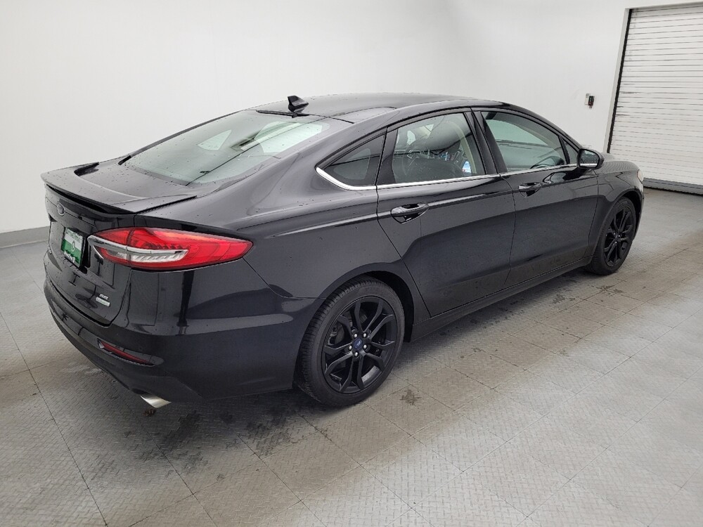 2019 Ford Fusion in Greensboro, NC 27407 - 18090316 10