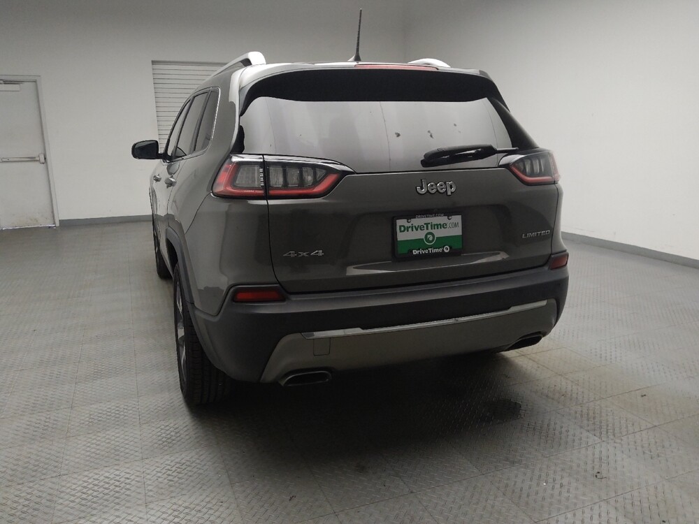 2019 Jeep Cherokee in Eastpointe, MI 48021 - 18090318 6