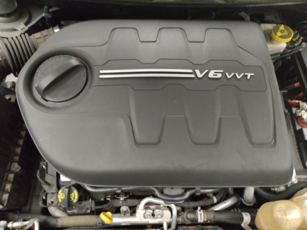 2019 Jeep Cherokee in Eastpointe, MI 48021 - 18090318 31