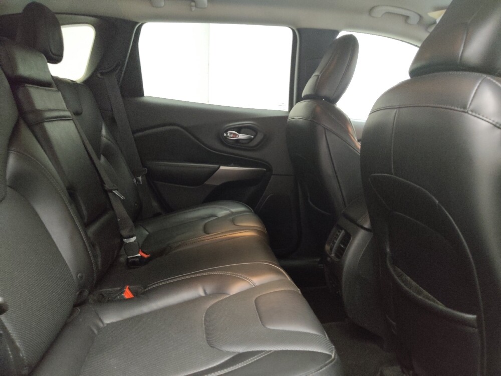 2019 Jeep Cherokee in Eastpointe, MI 48021 - 18090318 19