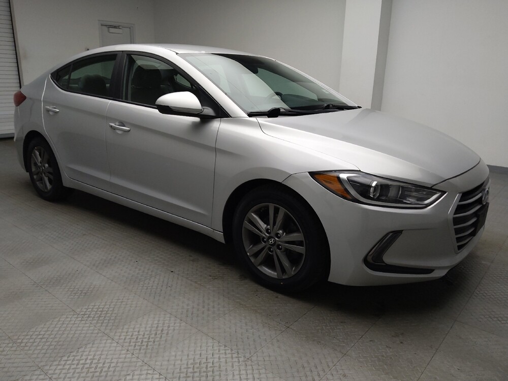 2017 Hyundai Elantra in Eastpointe, MI 48021 - 18090319 11