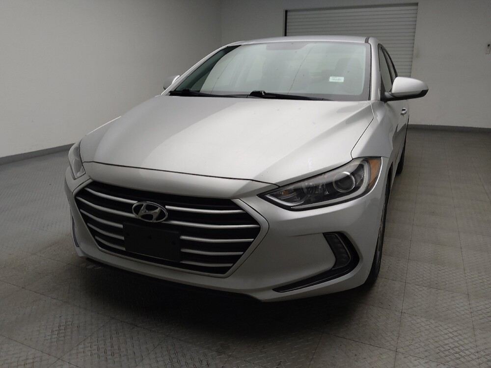 2017 Hyundai Elantra in Eastpointe, MI 48021 - 18090319 15