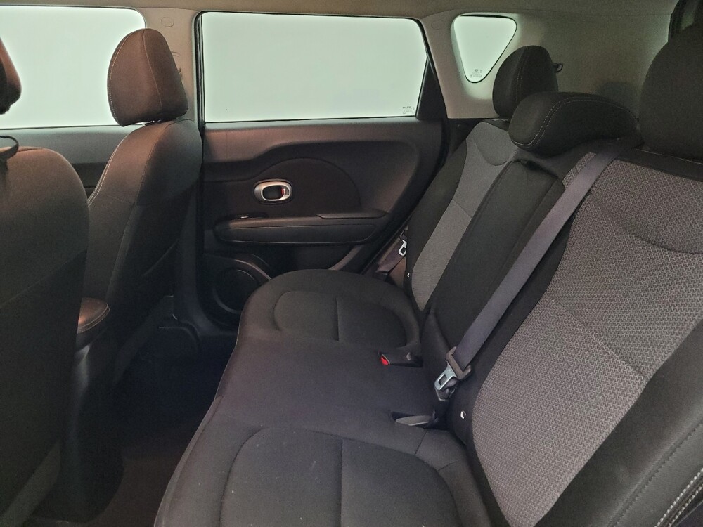 2018 Kia Soul in Mesa, AZ 85210 - 18090322 18