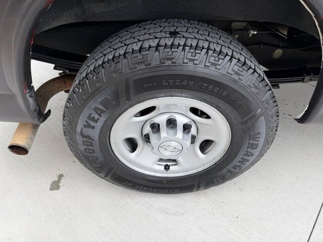 2017 Chevrolet Express 2500 in Knoxville, TN 37920 - 18090324 23