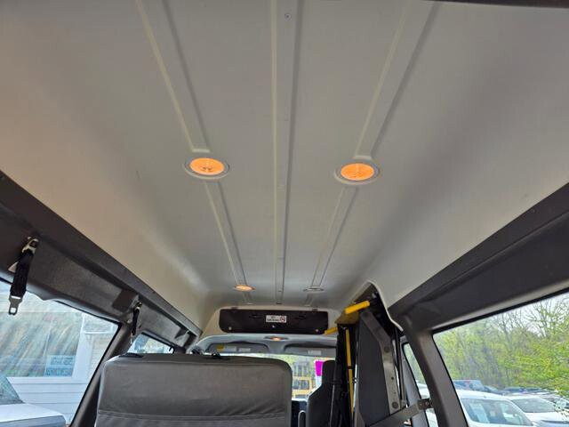 2013 Ford E-350 and Econoline 350 in Blauvelt, NY 10913 - 18090326 43