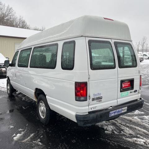 2013 Ford E-350 and Econoline 350 in Blauvelt, NY 10913 - 18090326 5