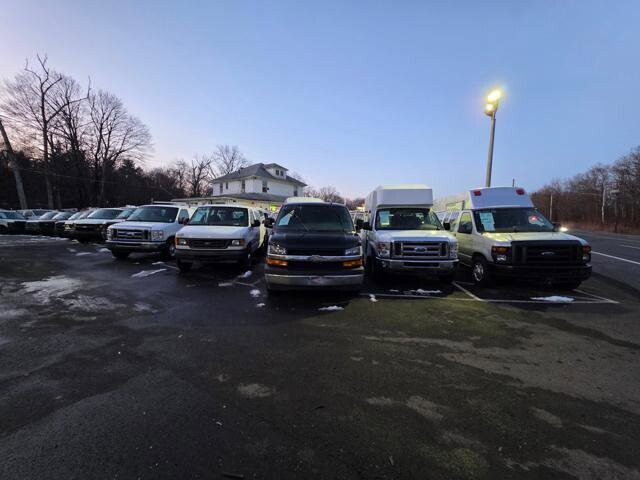 2013 Ford E-350 and Econoline 350 in Blauvelt, NY 10913 - 18090326 38