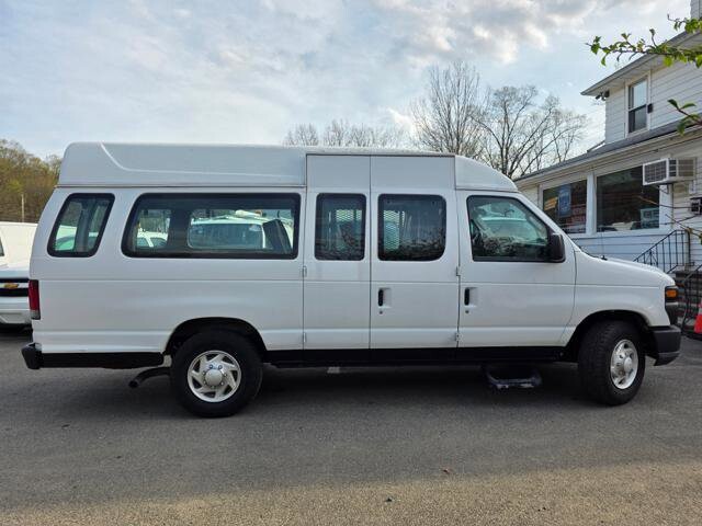 2013 Ford E-350 and Econoline 350 in Blauvelt, NY 10913 - 18090326 10