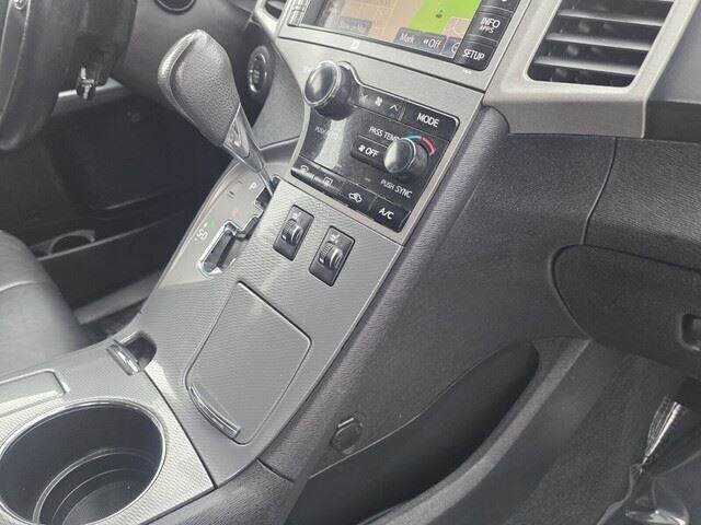 2014 Toyota Venza in Mesa, AZ 85212 - 18090327 32