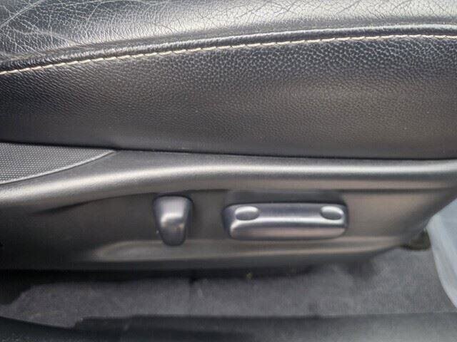 2014 Toyota Venza in Mesa, AZ 85212 - 18090327 31