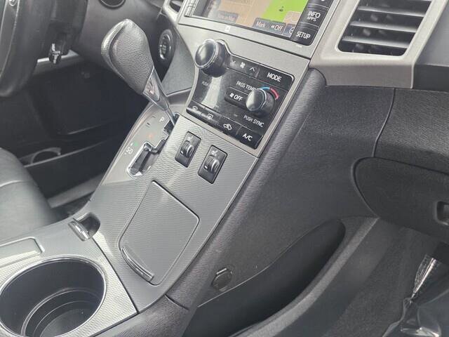 2014 Toyota Venza in Mesa, AZ 85212 - 18090327 98