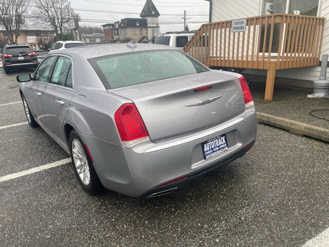 2016 Chrysler 300 in Mount Vernon, WA 98273 - 18090330 3