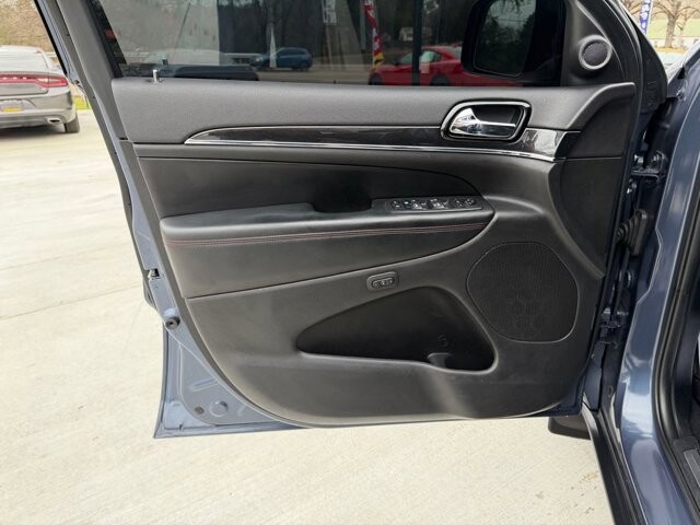 2020 Jeep Grand Cherokee in Knoxville, TN 37920 - 18090334 6