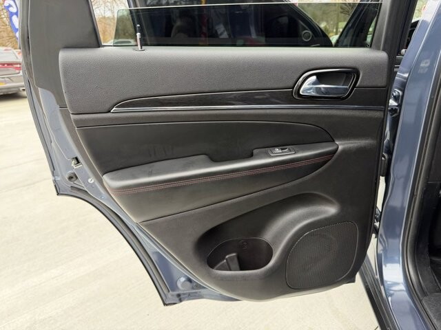 2020 Jeep Grand Cherokee in Knoxville, TN 37920 - 18090334 7