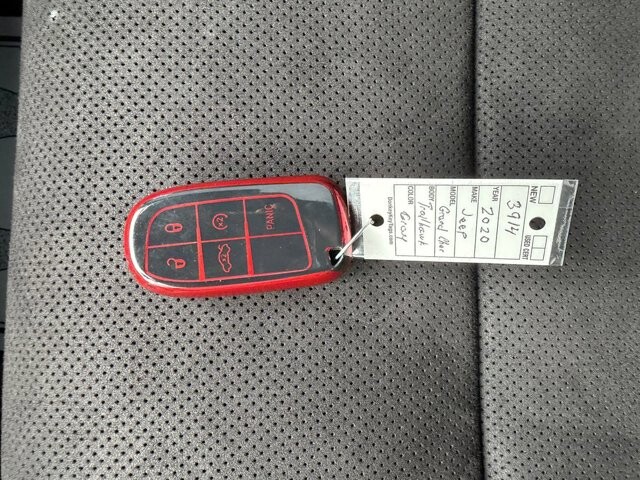 2020 Jeep Grand Cherokee in Knoxville, TN 37920 - 18090334 26