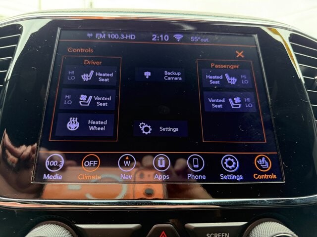 2020 Jeep Grand Cherokee in Knoxville, TN 37920 - 18090334 21