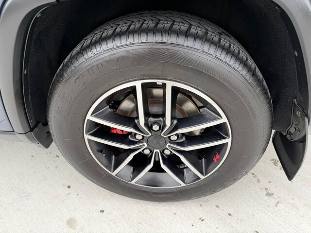 2020 Jeep Grand Cherokee in Knoxville, TN 37920 - 18090334 29