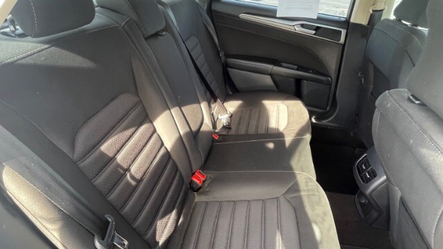 2019 Ford Fusion in Dallas, TX 75228 - 18090339 16