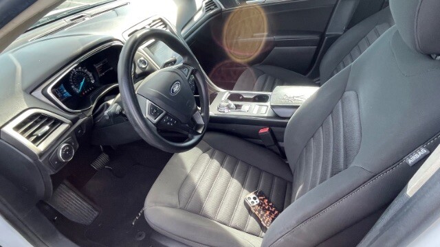 2019 Ford Fusion in Dallas, TX 75228 - 18090339 10