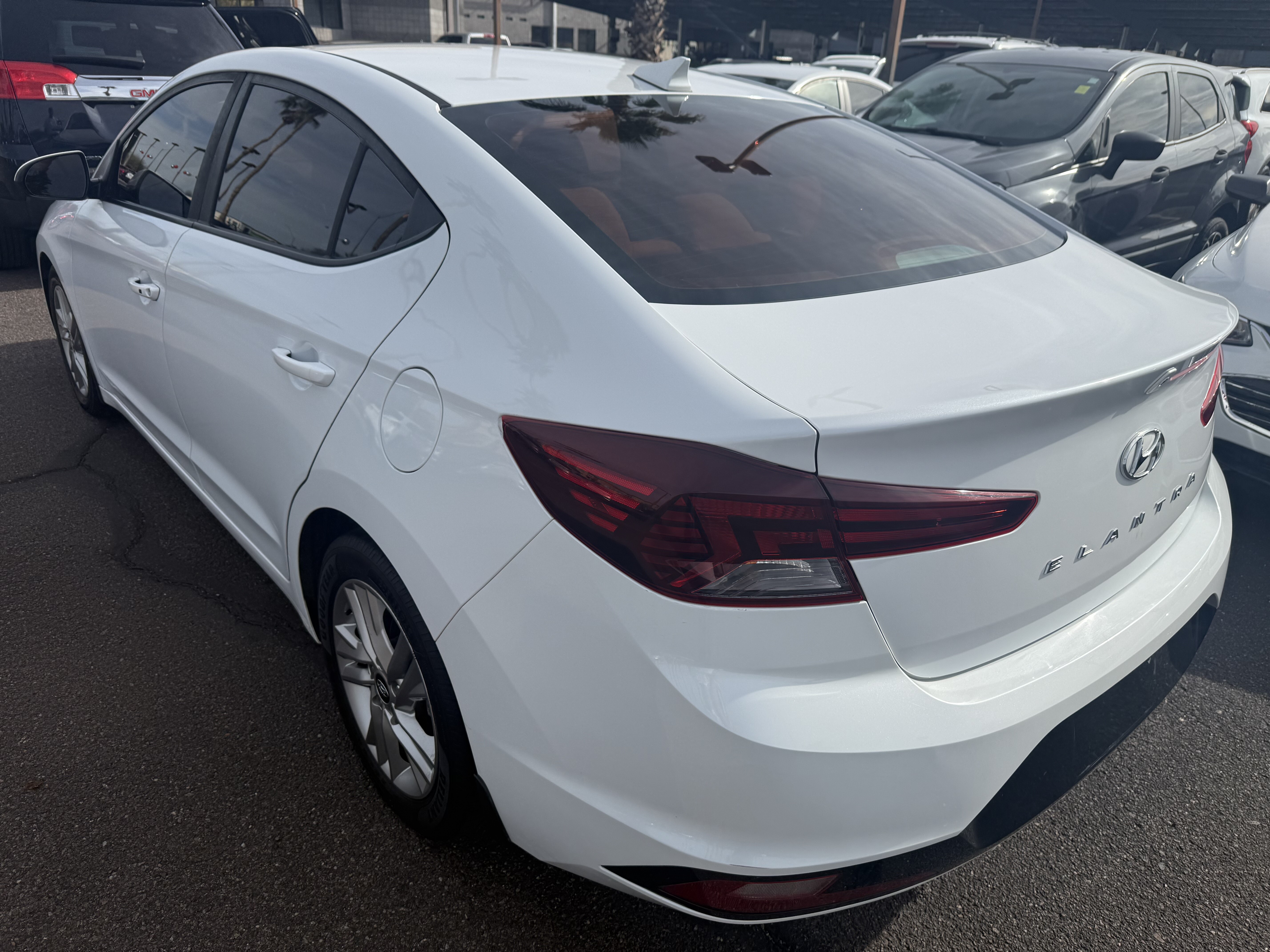2020 Hyundai Elantra in Phoenix, AZ 85022 - 18090362 6