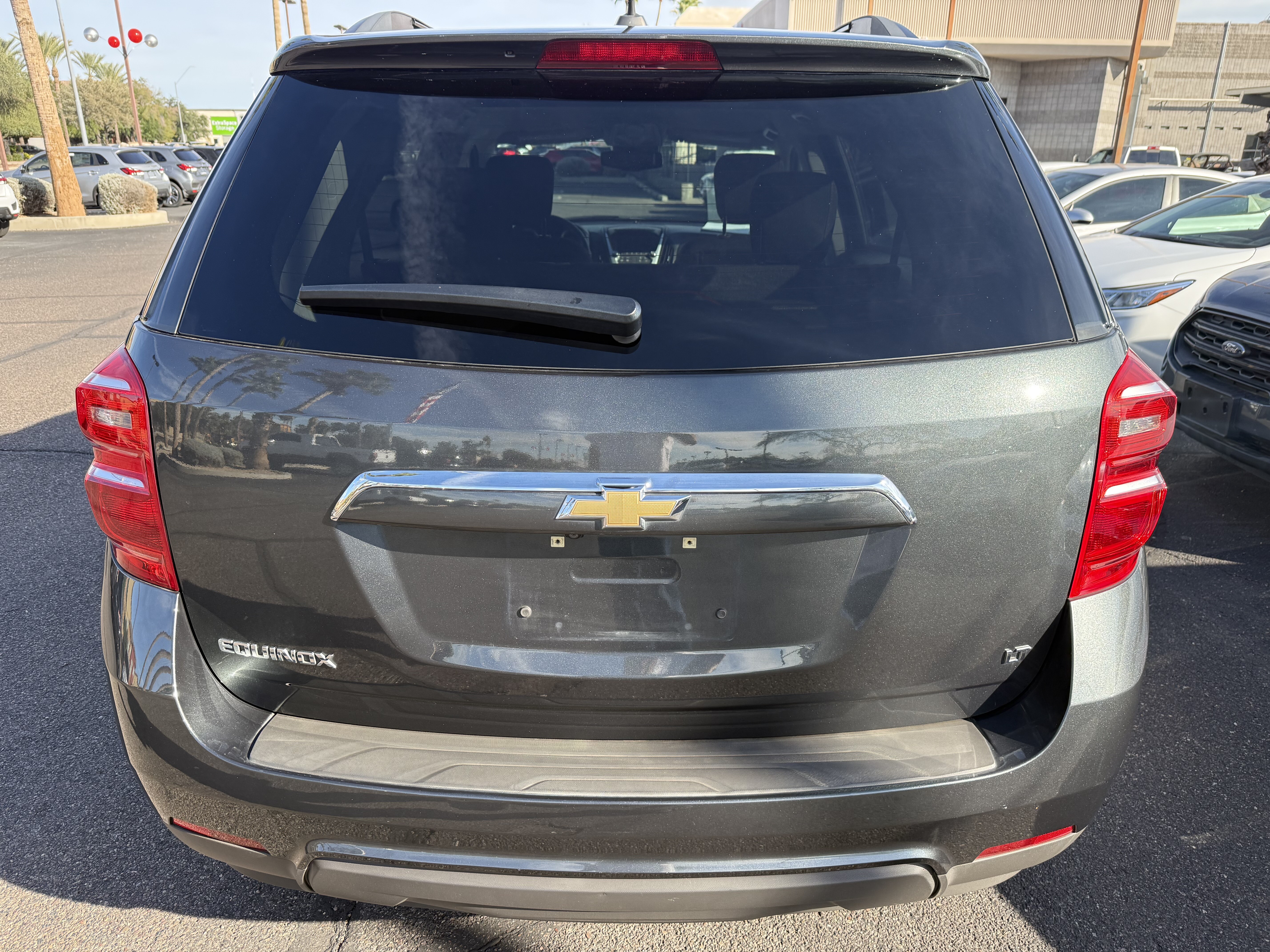 2017 Chevrolet Equinox in Phoenix, AZ 85022 - 18090366 5