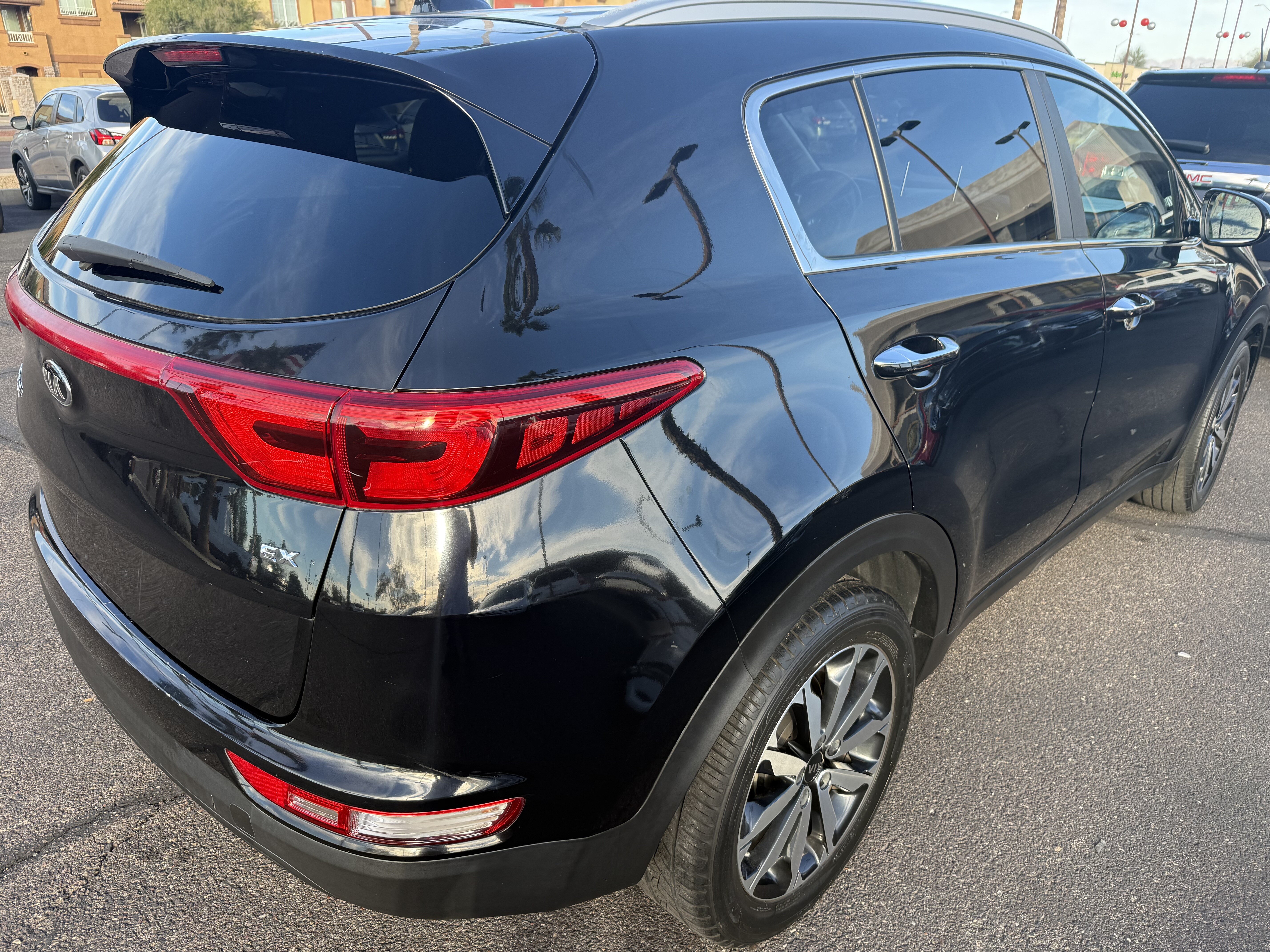 2018 Kia Sportage in Phoenix, AZ 85022 - 18090367 4