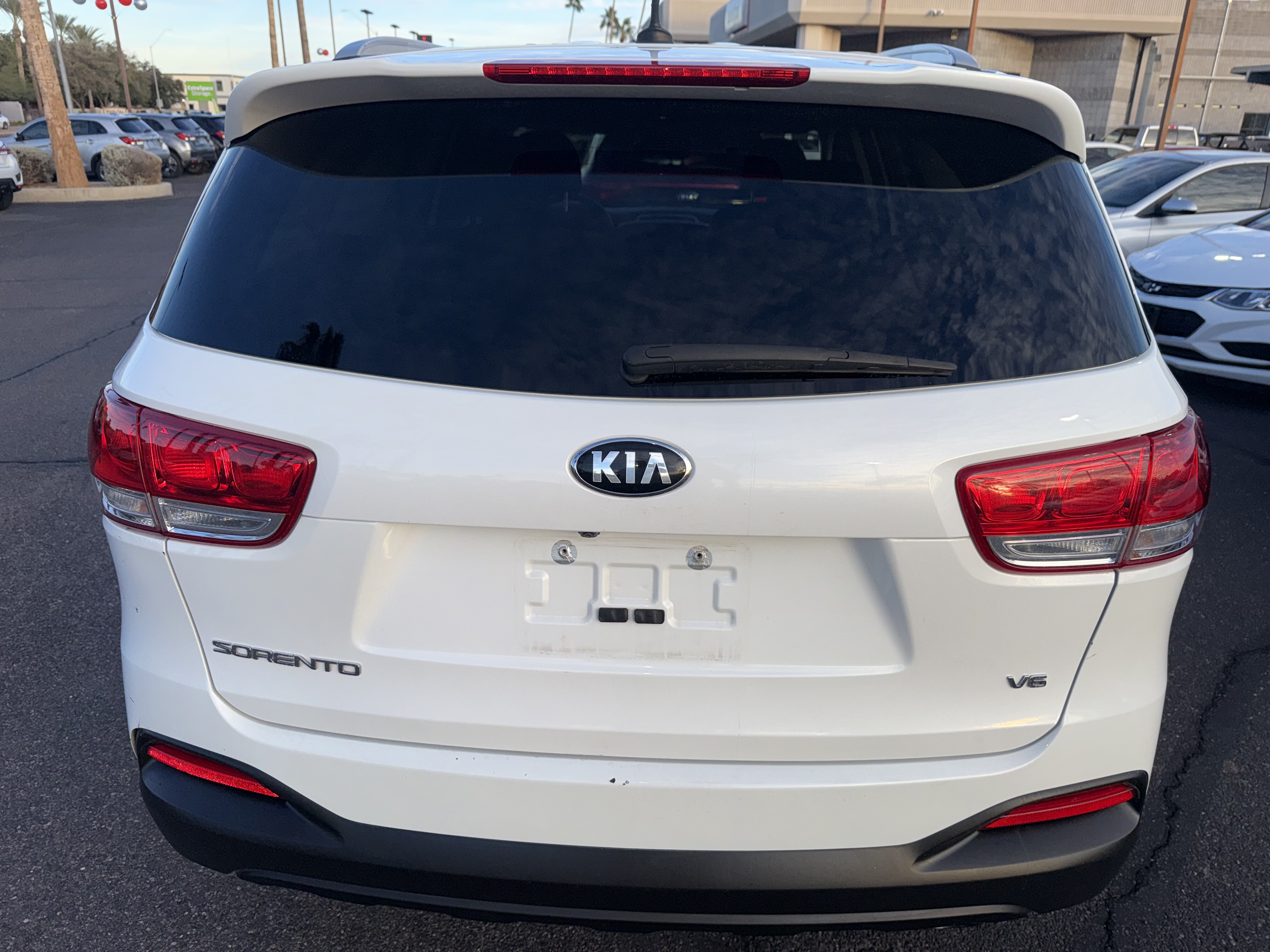 2018 Kia Sorento in Phoenix, AZ 85022 - 18090368 5