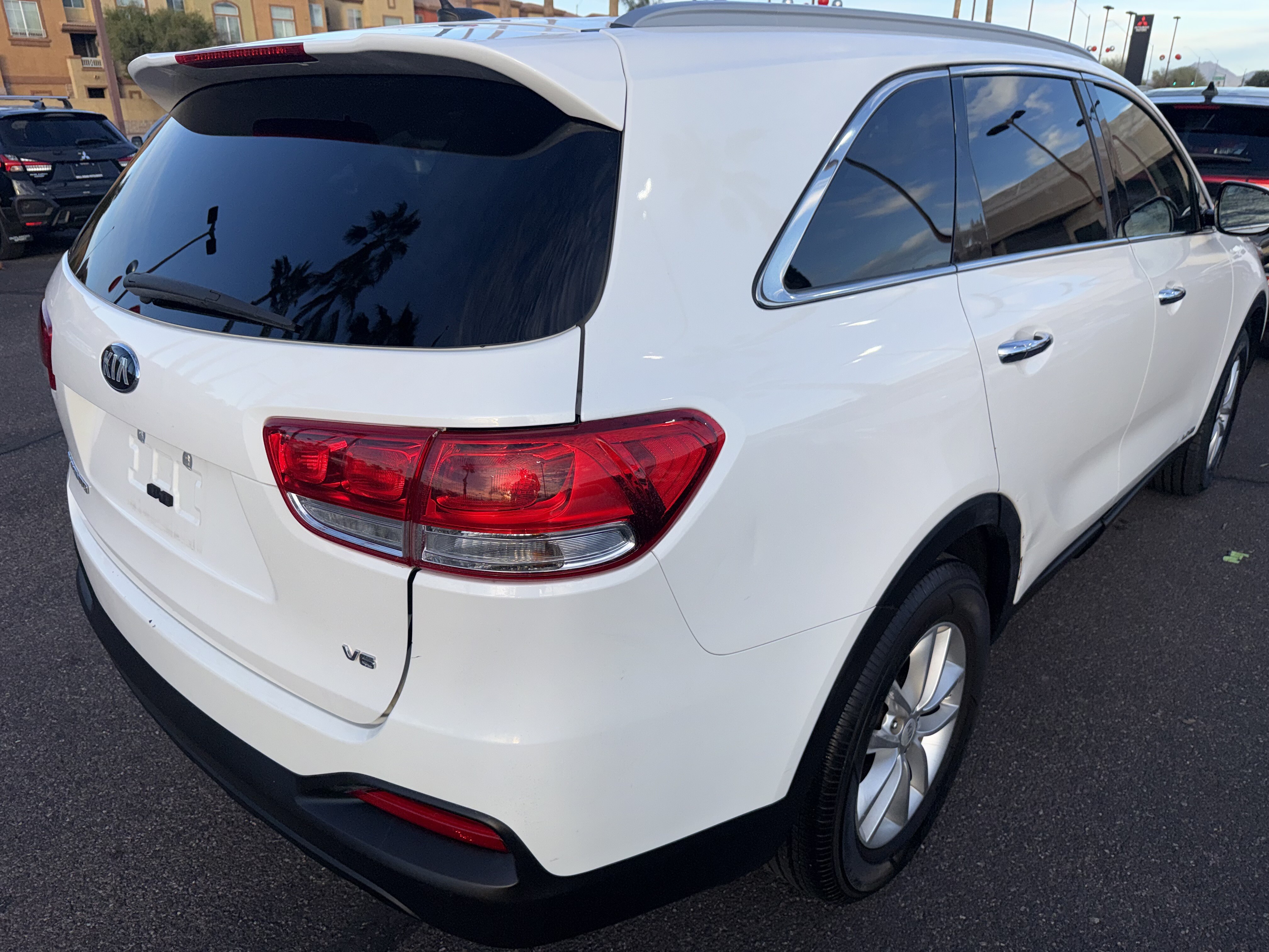 2018 Kia Sorento in Phoenix, AZ 85022 - 18090368 4