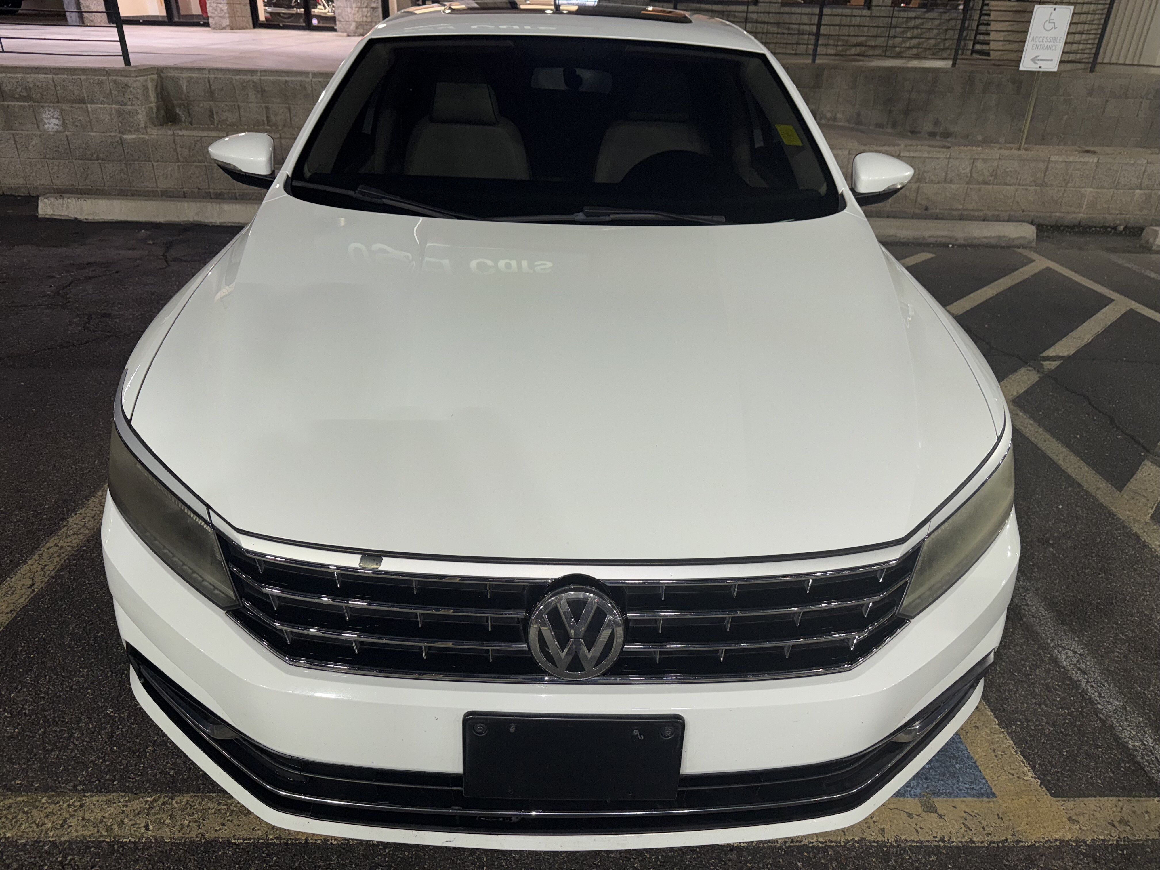 2018 Volkswagen Passat in Phoenix, AZ 85022 - 18090369 2