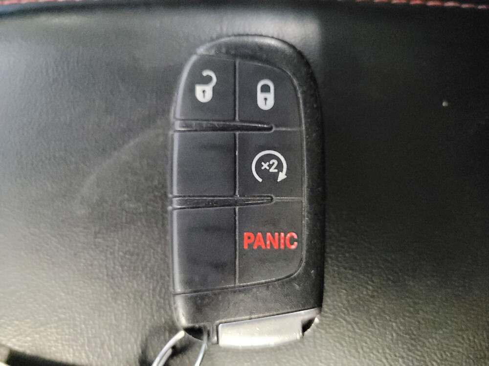 2017 Dodge Journey in Downey, CA 90241 - 18090370 32