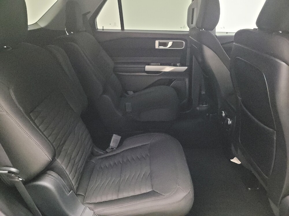 2020 Ford Explorer in Downey, CA 90241 - 18090371 19