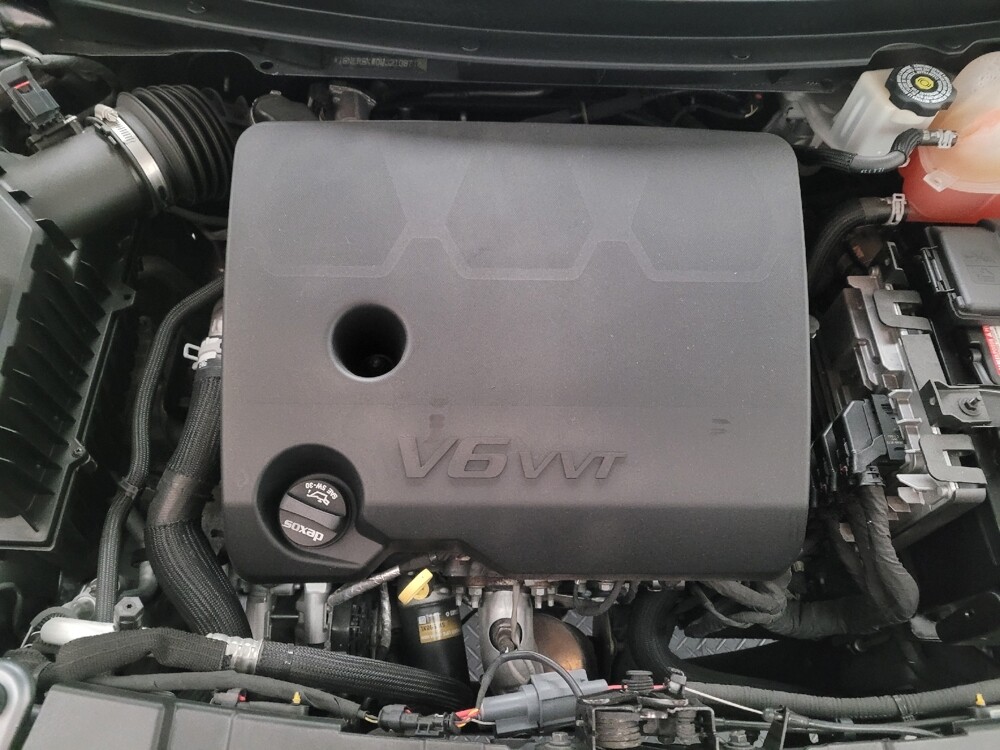 2021 Chevrolet Traverse in Downey, CA 90241 - 18090373 30