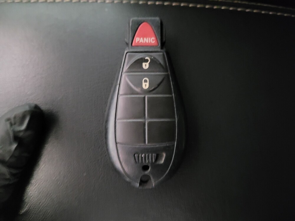 2017 Jeep Cherokee in Downey, CA 90241 - 18090375 32