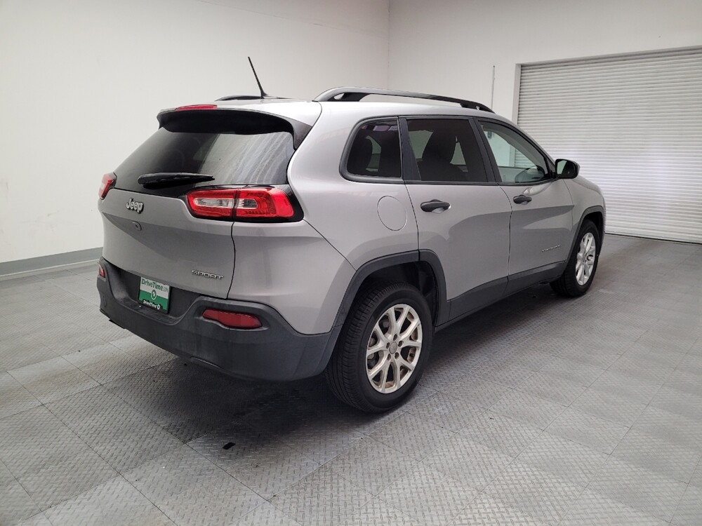 2017 Jeep Cherokee in Downey, CA 90241 - 18090375 9