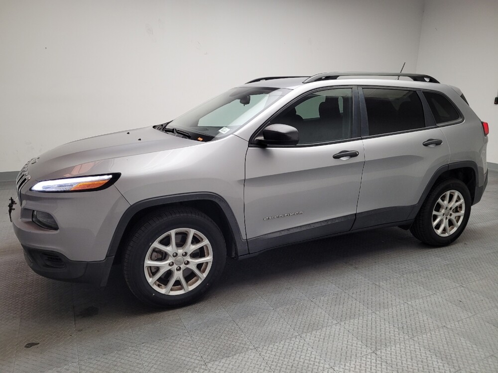2017 Jeep Cherokee in Downey, CA 90241 - 18090375 2