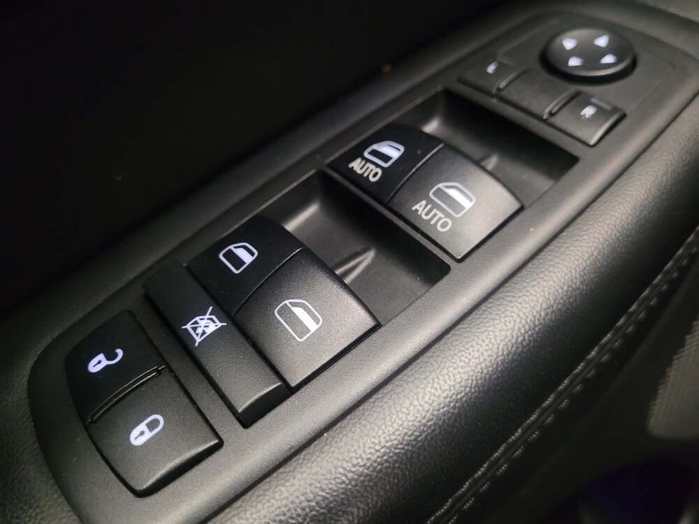 2018 Jeep Grand Cherokee in Downey, CA 90241 - 18090377 27