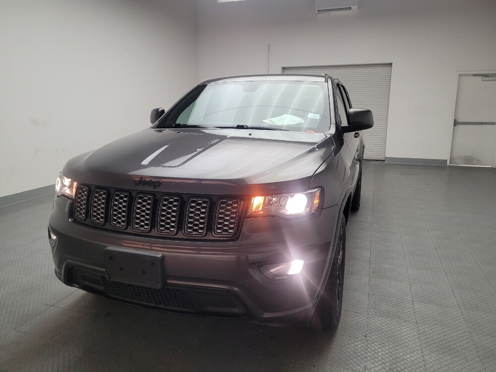 2018 Jeep Grand Cherokee in Downey, CA 90241 - 18090377 15