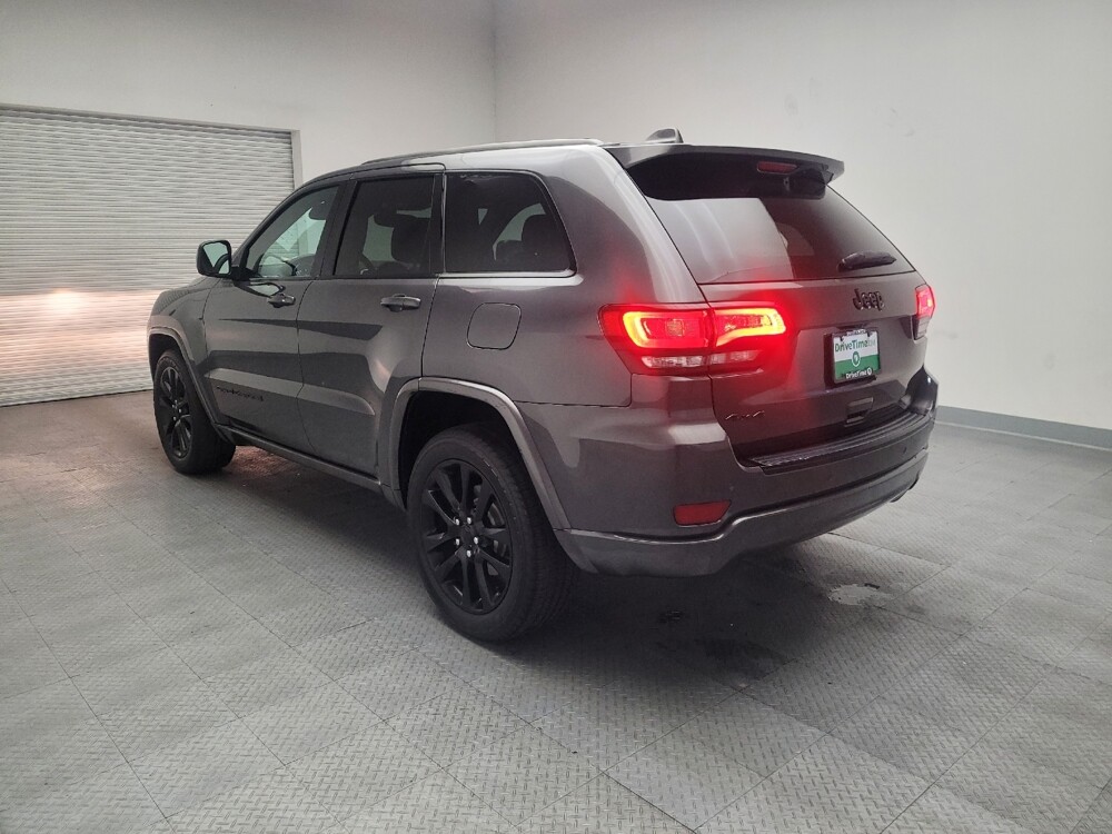 2018 Jeep Grand Cherokee in Downey, CA 90241 - 18090377 5
