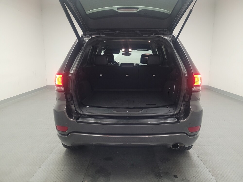 2018 Jeep Grand Cherokee in Downey, CA 90241 - 18090377 29