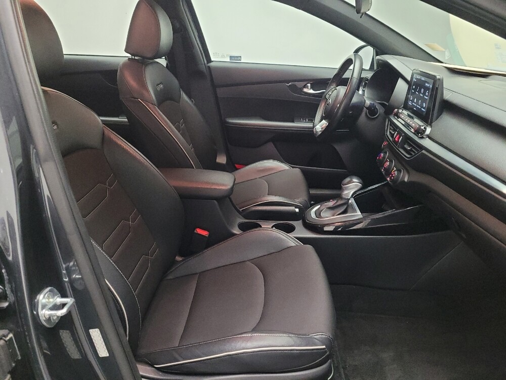 2021 Kia Forte in El Cajon, CA 92020 - 18090378 21