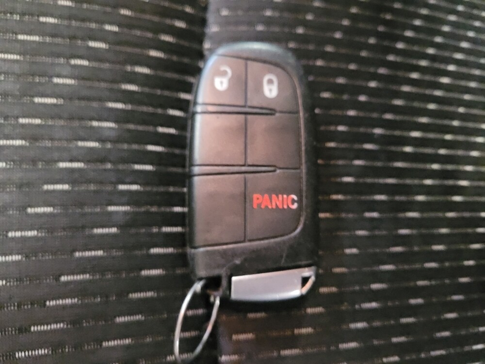 2018 Dodge Journey in Bakersfield, CA 93309 - 18090379 32